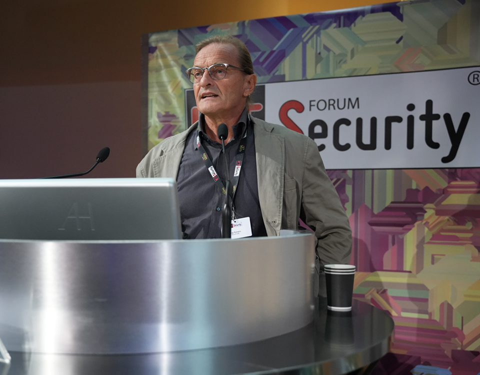 Luigi Romano: Computing Continuum e Sicurezza Avanzata nelle Infrastrutture Distribuite